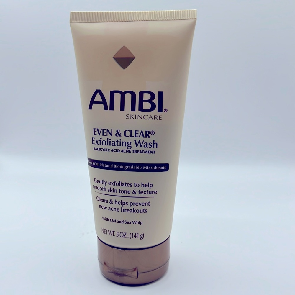 AMBI Skincare EVEN & CLEAR Exfoliating Wash prevent breakouts clears  5.0 OZ